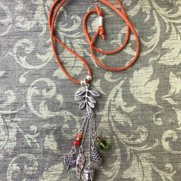 🍁HAND-CRAFTED NECKLACE - Picture 1 of 5